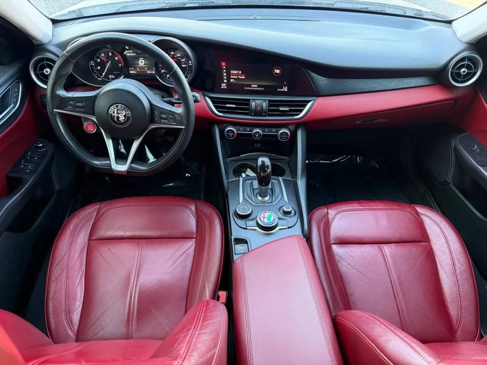 2017 Alfa Romeo Giulia - Image 12 of 16