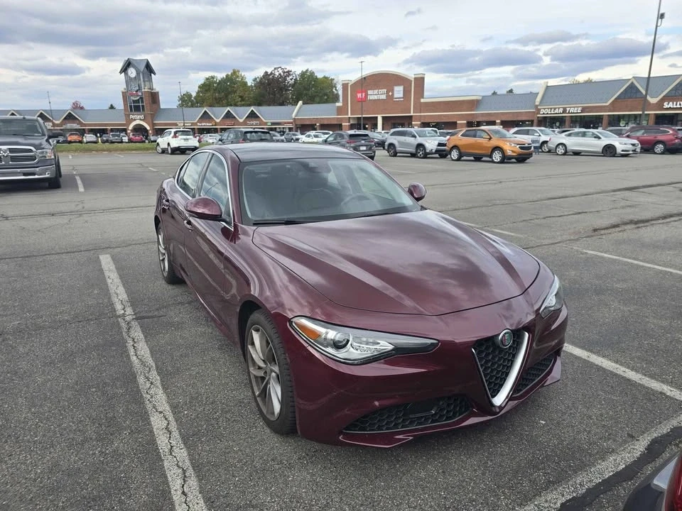 2017 Alfa Romeo Giulia - Image 2 of 6