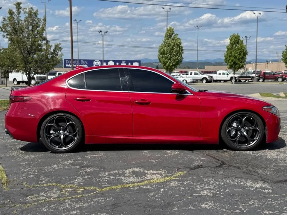 2017 Alfa Romeo Giulia - Image 2 of 16