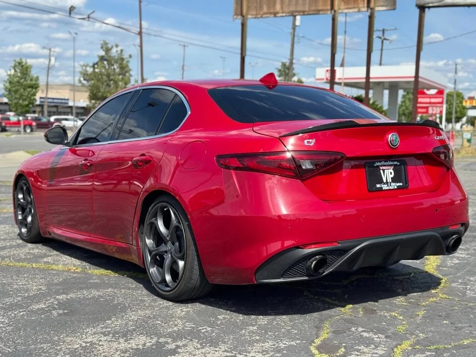 2017 Alfa Romeo Giulia - Image 4 of 16