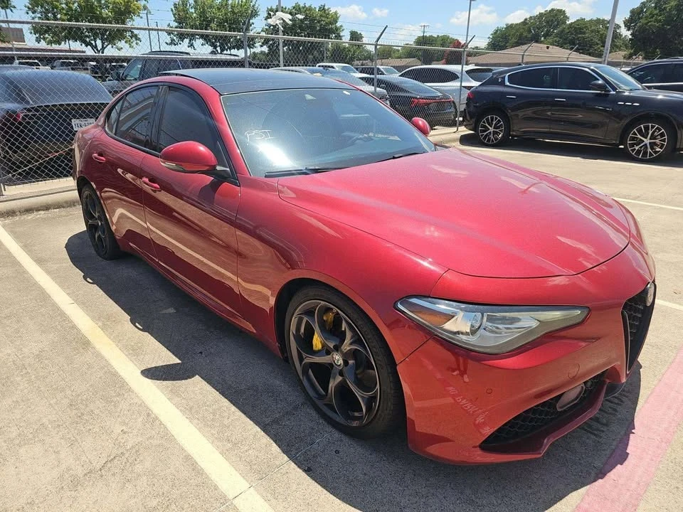 2017 Alfa Romeo Giulia - Image 2 of 10