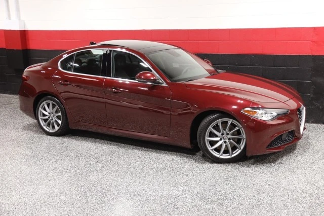 2017 Alfa Romeo Giulia - Image 2 of 24