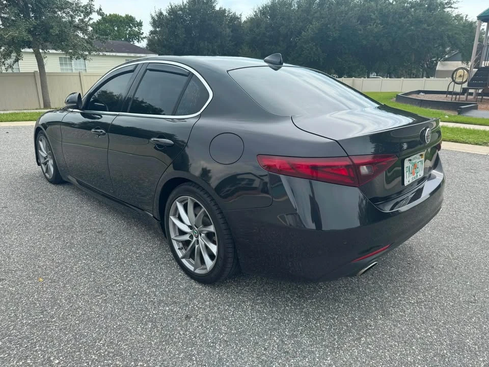 2017 Alfa Romeo Giulia - Image 3 of 9