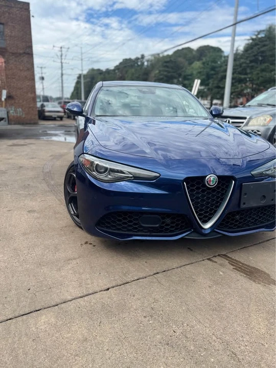 2017 Alfa Romeo Giulia - Image 3 of 17