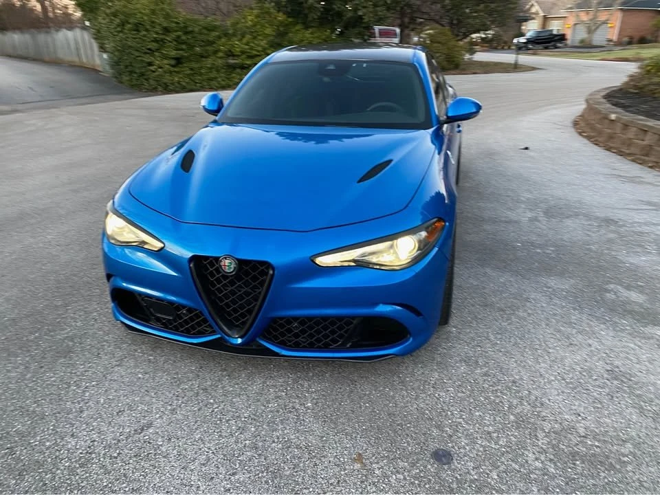 2017 Alfa Romeo Giulia - Image 2 of 8