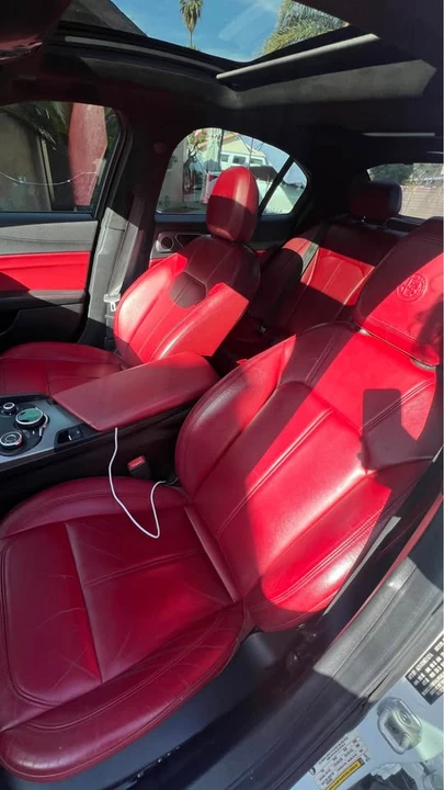 2017 Alfa Romeo Giulia - Image 10 of 13