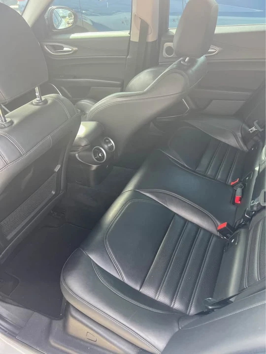 2017 Alfa Romeo Giulia - Image 13 of 16