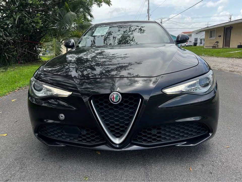 2017 Alfa Romeo Giulia - Image 2 of 13