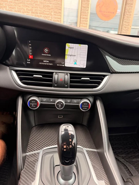 2017 Alfa Romeo Giulia - Image 12 of 12