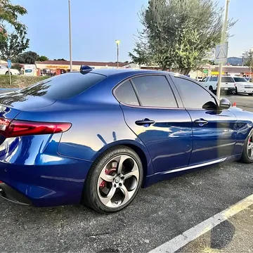 2017 Alfa Romeo Giulia Base