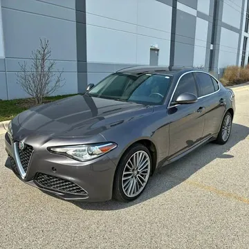 2017 Alfa Romeo Giulia Giulia