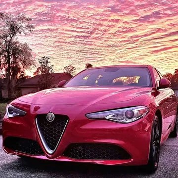 2017 Alfa Romeo Giulia Giulia