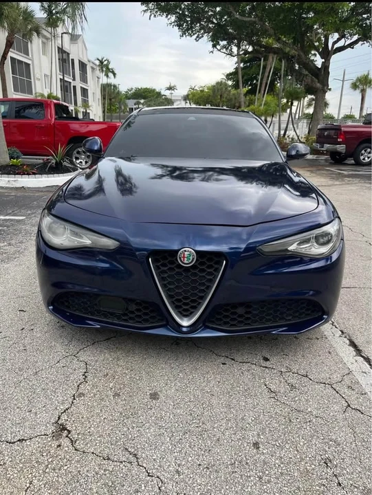 2017 Alfa Romeo Giulia - Image 3 of 11