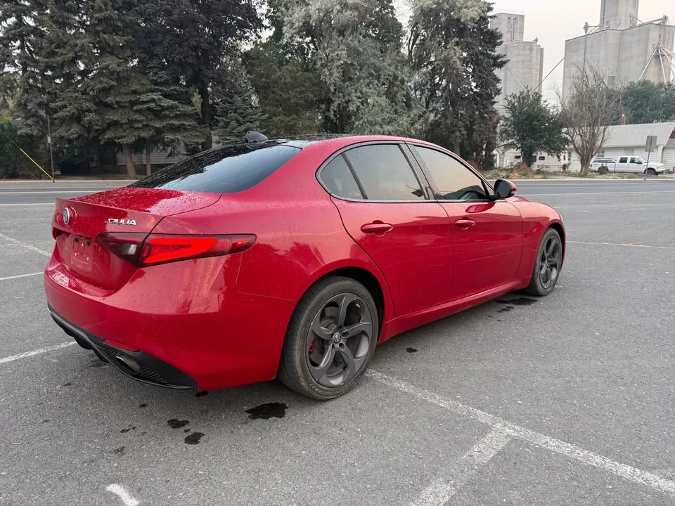 2017 Alfa Romeo Giulia - Image 6 of 6