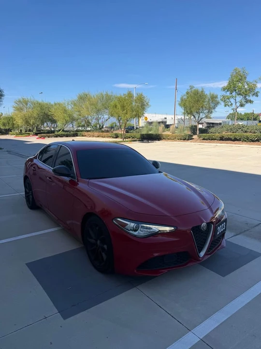 2017 Alfa Romeo Giulia - Image 2 of 7