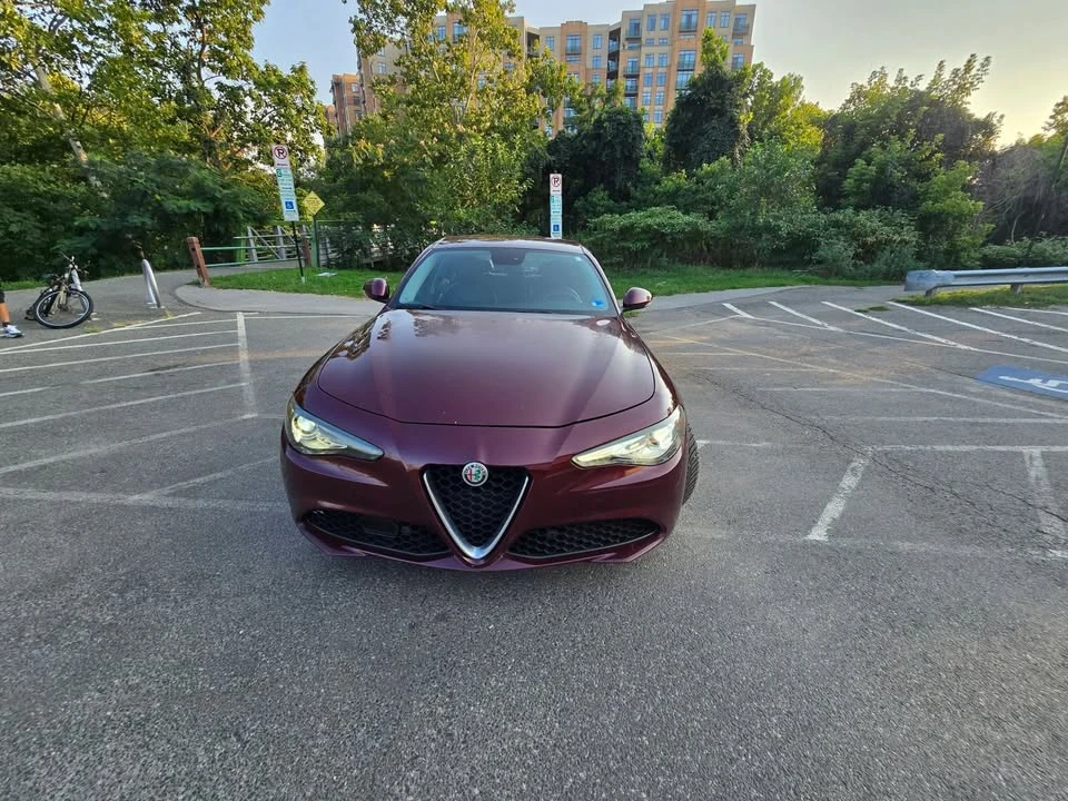 2017 Alfa Romeo Giulia - Image 13 of 20
