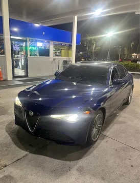 2017 Alfa Romeo Giulia Giulia