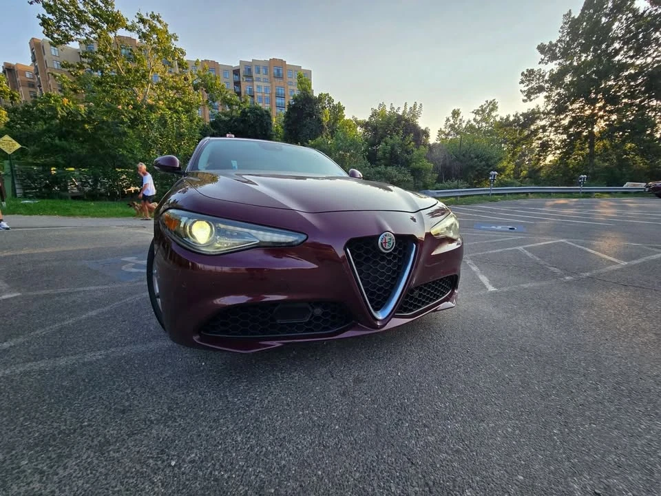 2017 Alfa Romeo Giulia - Image 2 of 20