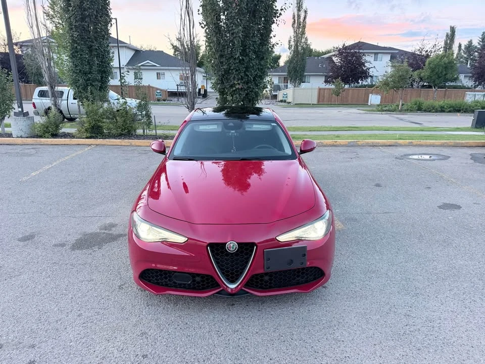 2017 Alfa Romeo Giulia - Image 6 of 10
