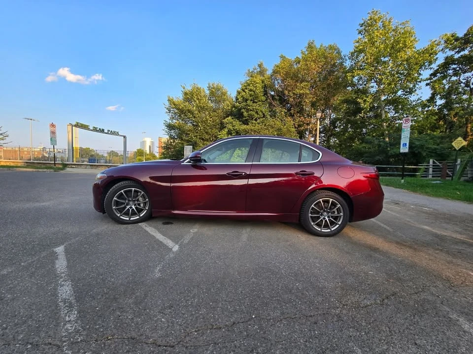 2017 Alfa Romeo Giulia - Image 4 of 20