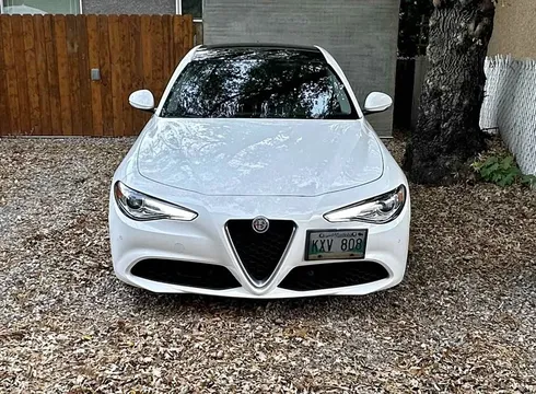 2017 Alfa Romeo Giulia Ti