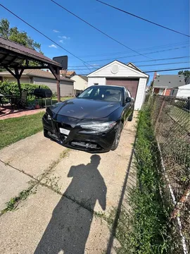 2017 Alfa Romeo Giulia Giulia