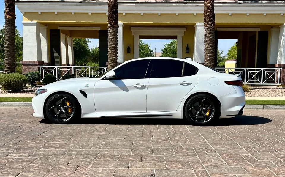 2017 Alfa Romeo Giulia - Image 5 of 20