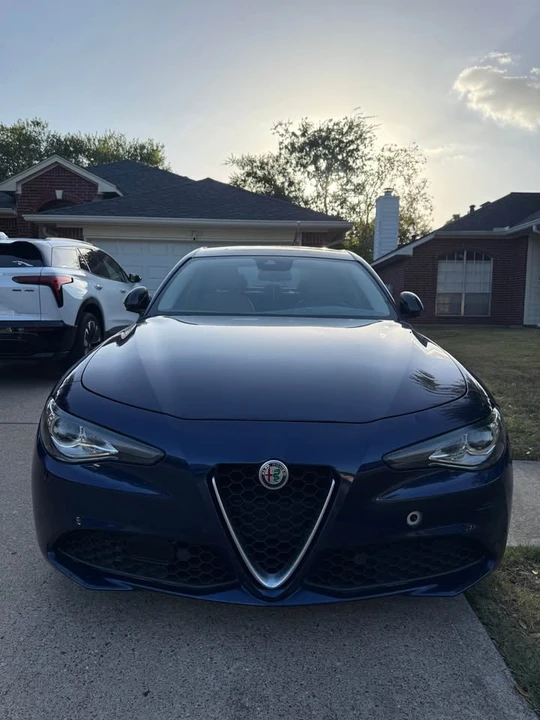2017 Alfa Romeo Giulia - Image 2 of 14