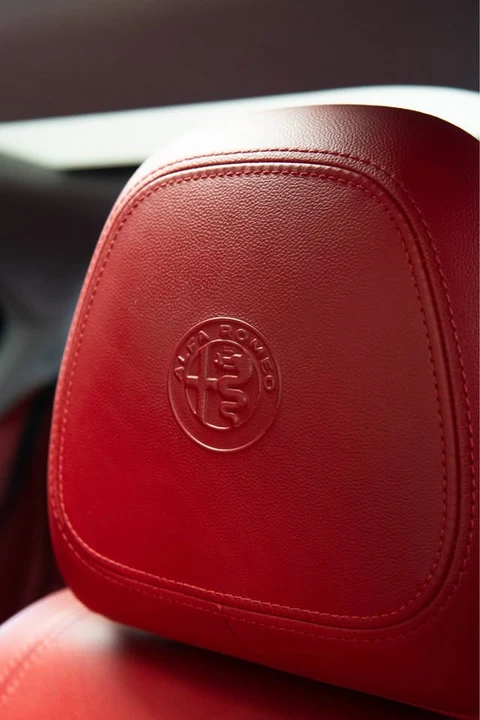 2017 Alfa Romeo Giulia - Image 7 of 7
