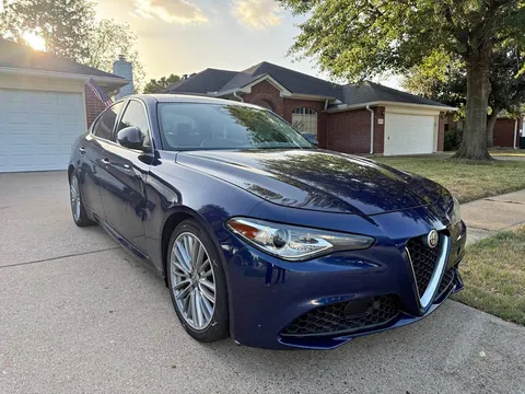 2017 Alfa Romeo Giulia Giulia