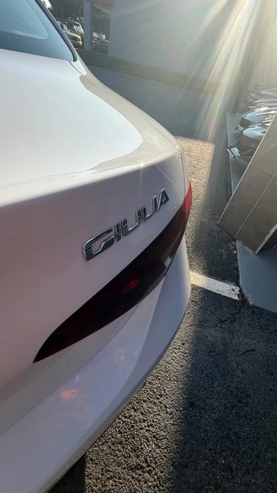 2017 Alfa Romeo Giulia - Image 14 of 14