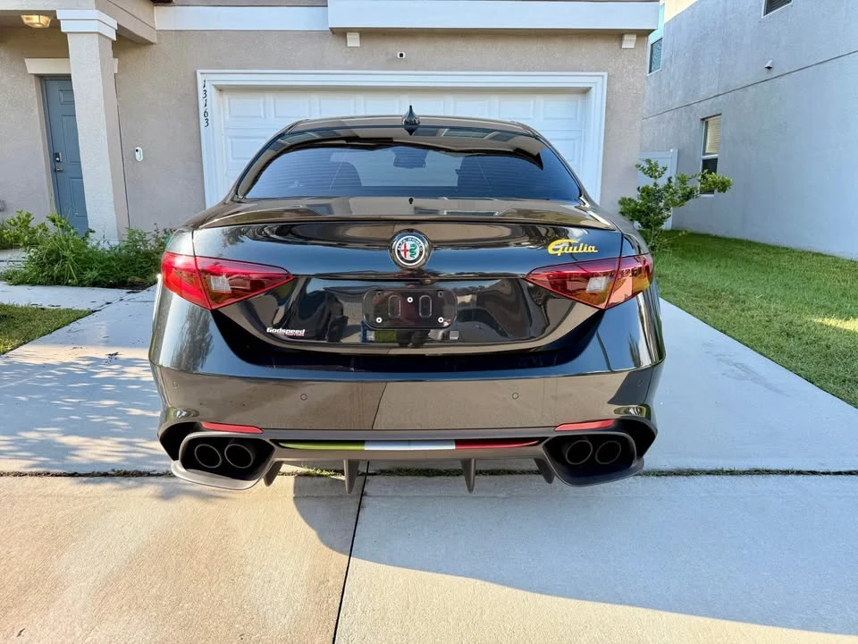 2017 Alfa Romeo Giulia - Image 7 of 20