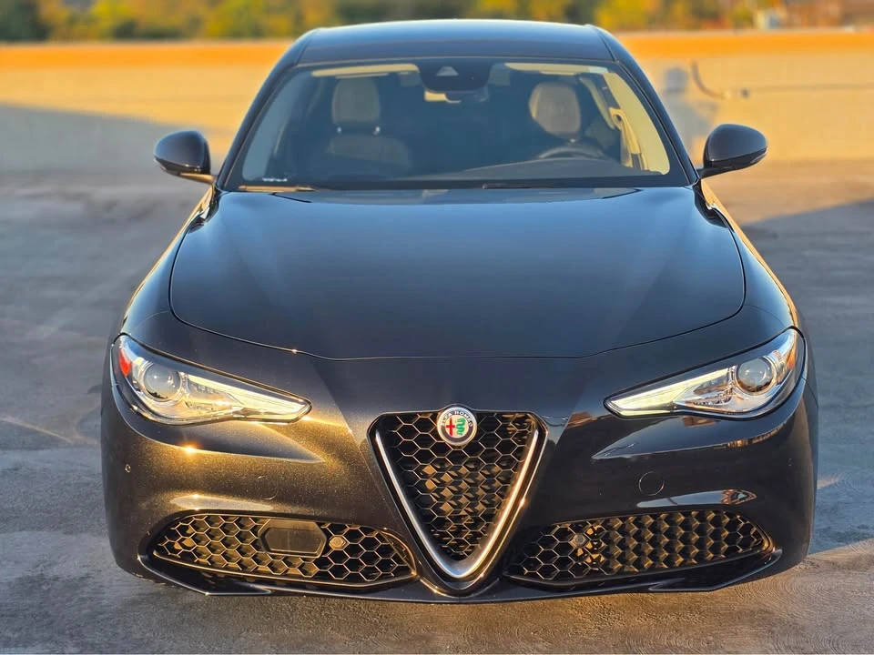 2017 Alfa Romeo Giulia - Image 2 of 16