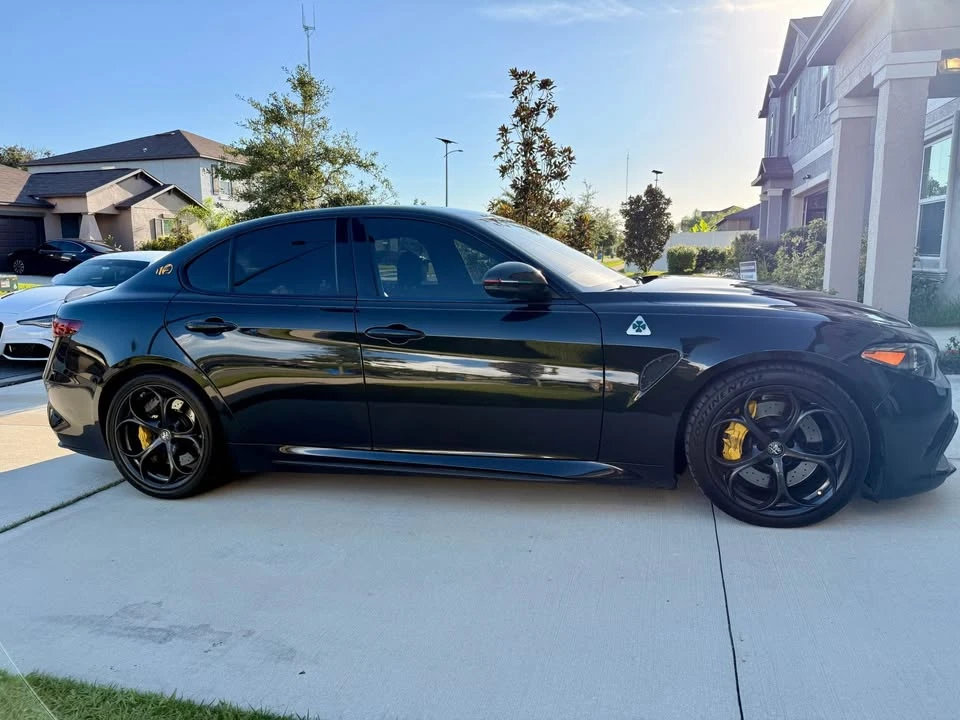2017 Alfa Romeo Giulia - Image 5 of 20