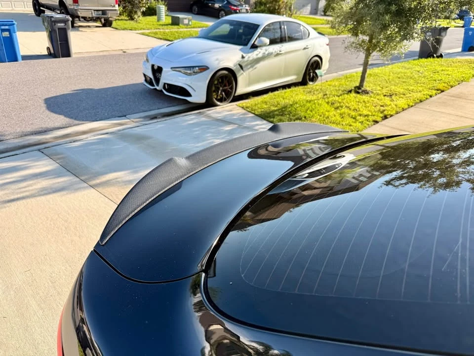 2017 Alfa Romeo Giulia - Image 16 of 20