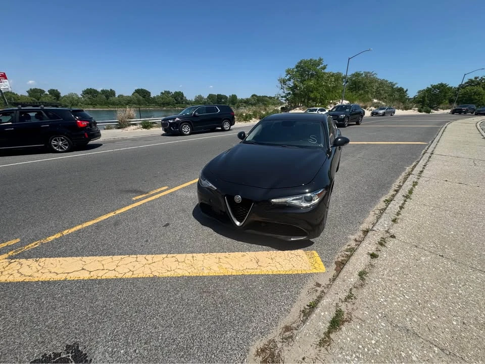 2017 Alfa Romeo Giulia - Image 10 of 19