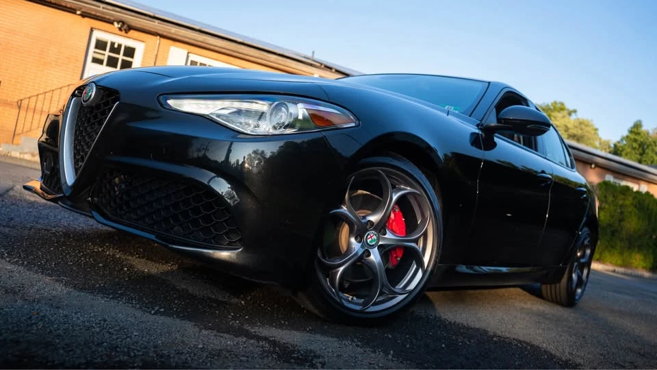 2017 Alfa Romeo Giulia - Image 7 of 20