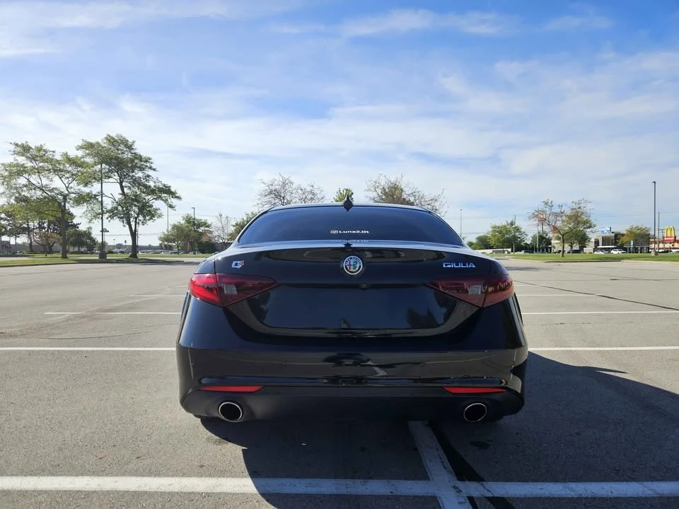 2017 Alfa Romeo Giulia - Image 2 of 11