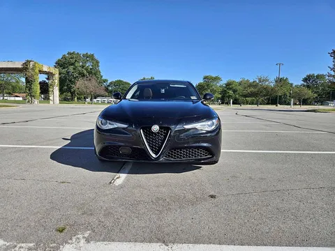 2017 Alfa Romeo Giulia Giulia