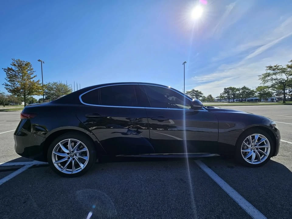 2017 Alfa Romeo Giulia - Image 3 of 11
