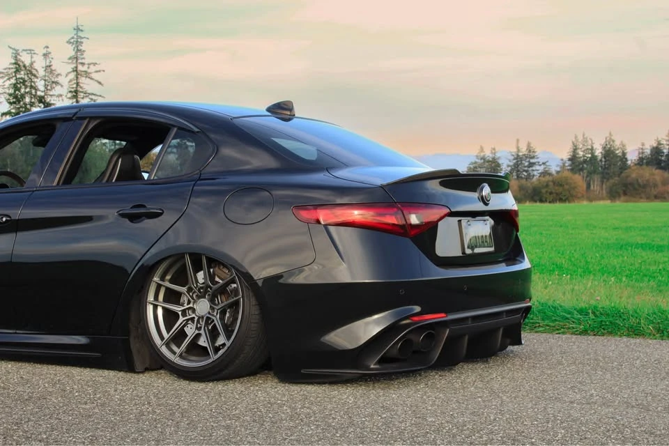 2017 Alfa Romeo Giulia - Image 6 of 7