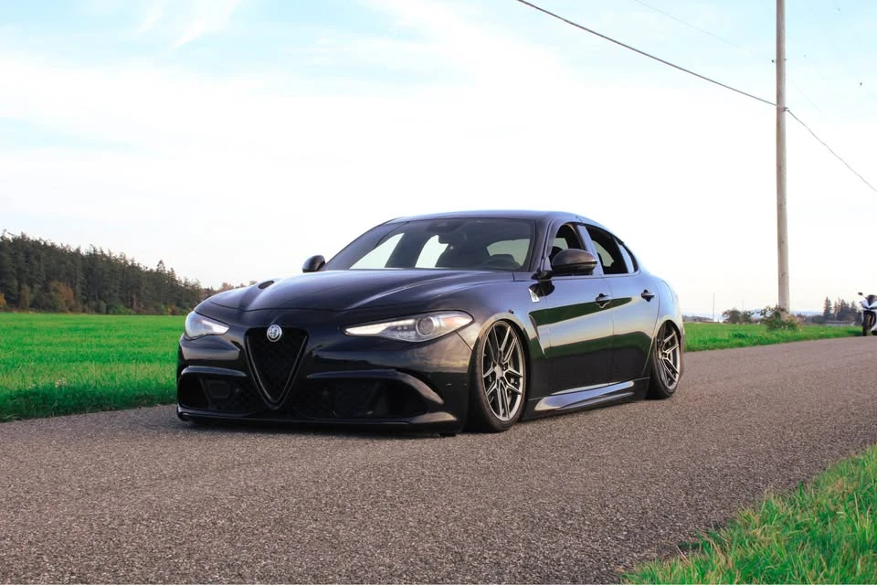 2017 Alfa Romeo Giulia - Image 4 of 7