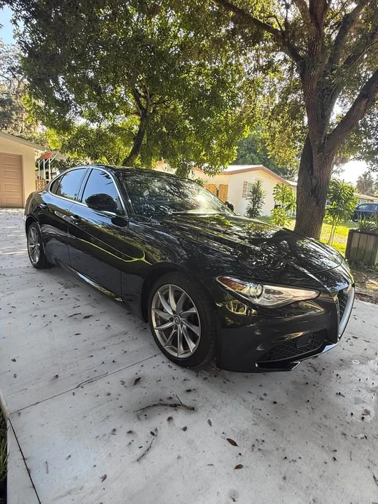 2017 Alfa Romeo Giulia - Image 3 of 20