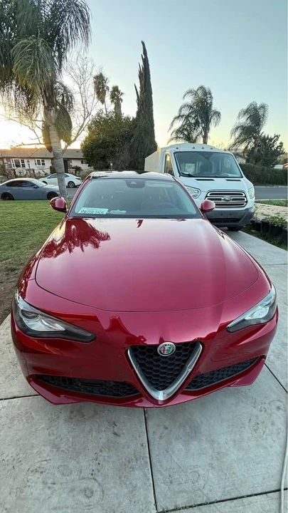 2017 Alfa Romeo Giulia - Image 2 of 9
