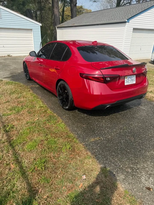 2017 Alfa Romeo Giulia - Image 11 of 11