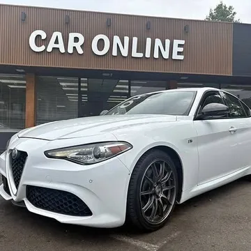 2017 Alfa Romeo Giulia Base