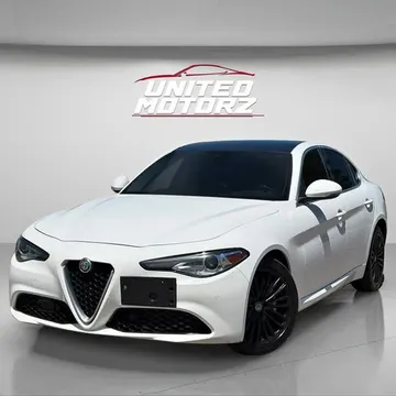 2017 Alfa Romeo Giulia Ti Q4 AWD