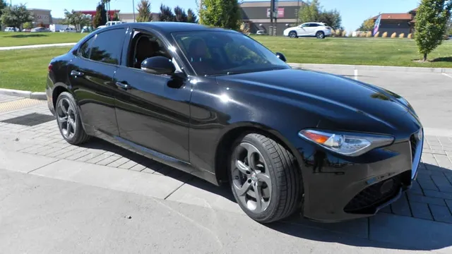 2017 Alfa Romeo Giulia Giulia