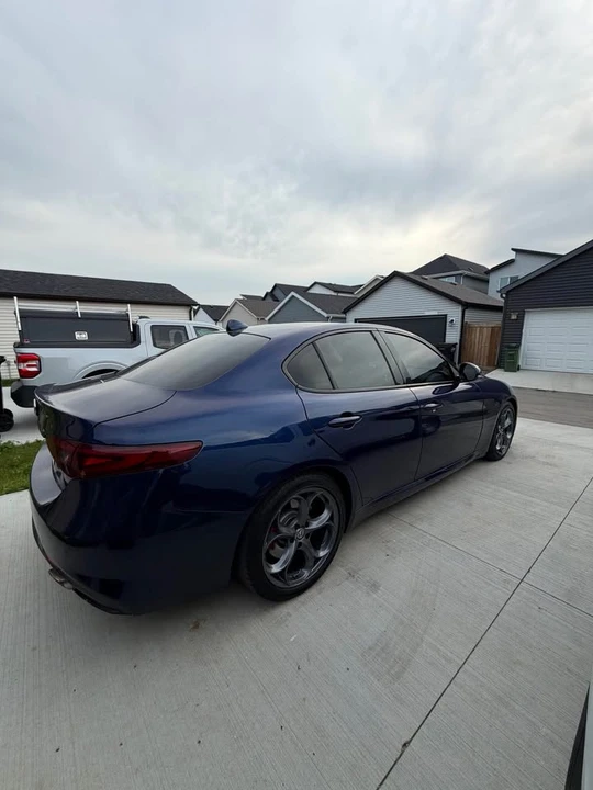 2017 Alfa Romeo Giulia - Image 5 of 8
