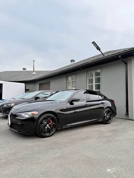 2017 Alfa Romeo Giulia Ti Sport